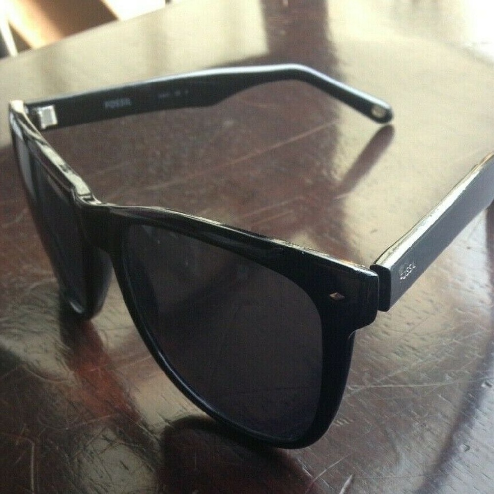 Fossil Black Soft Square Sunglasses PRE_OWNED
